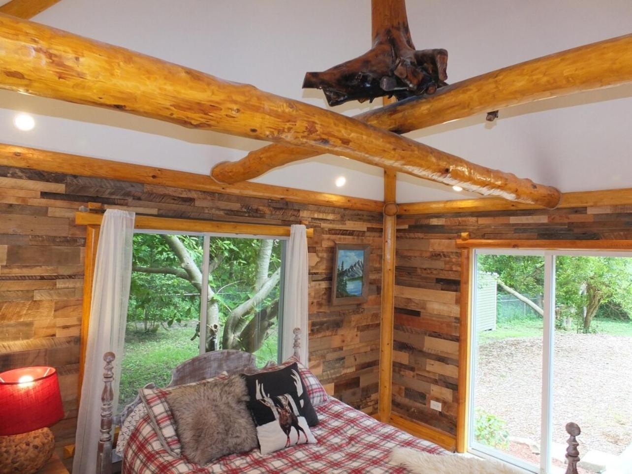 New! La Maison Malabar - Gorgeous Luxury Cabin! Hébergement de vacances