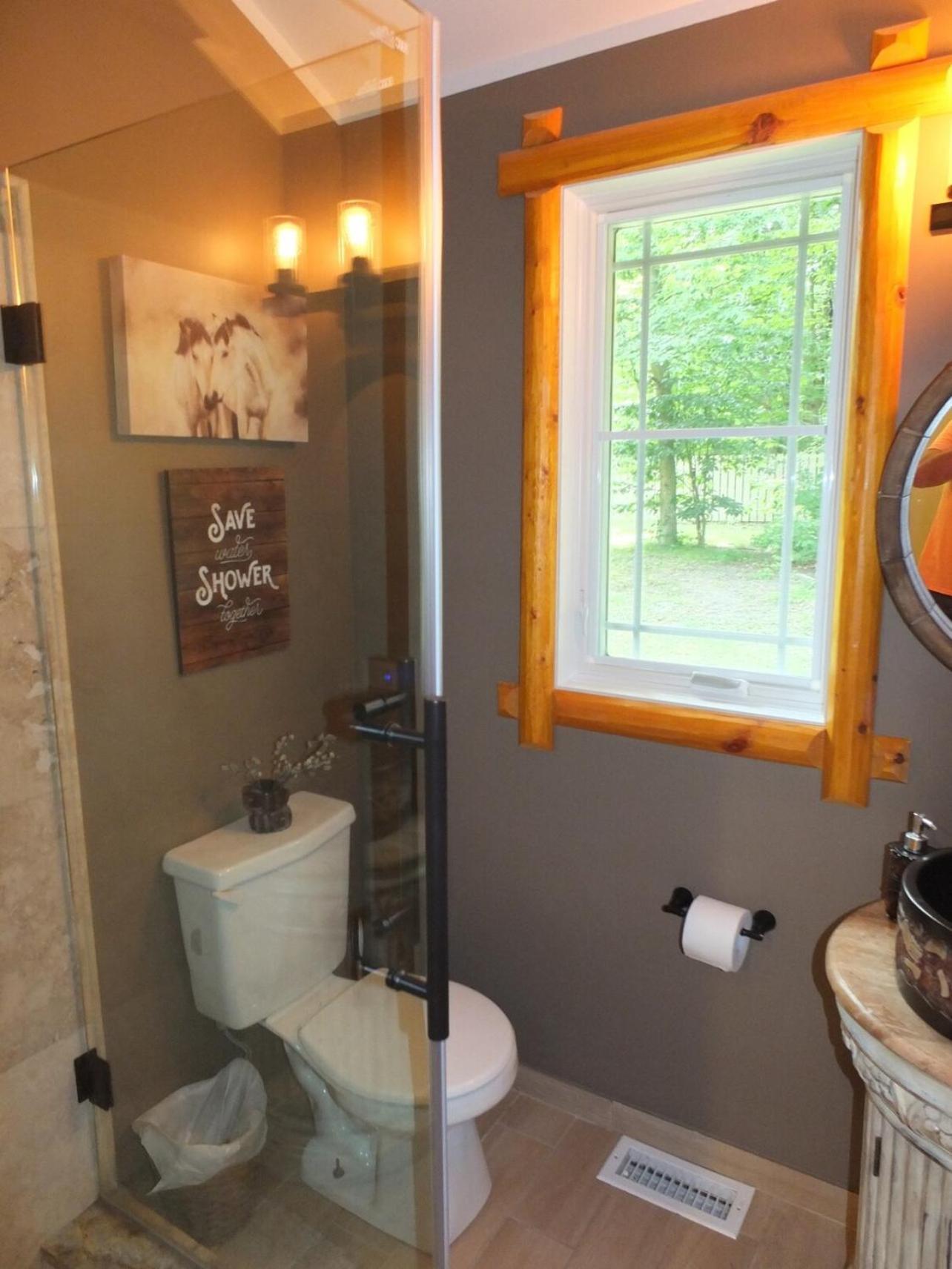 Hébergement de vacances New! La Maison Malabar - Gorgeous Luxury Cabin!