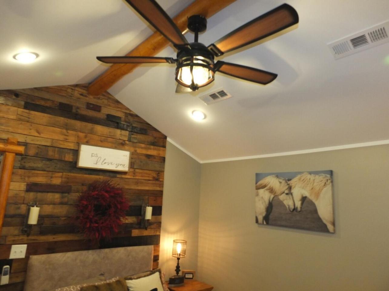 New! La Maison Malabar - Gorgeous Luxury Cabin! Holiday home South Haven