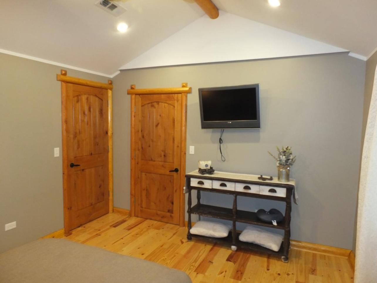 New! La Maison Malabar - Gorgeous Luxury Cabin! *
