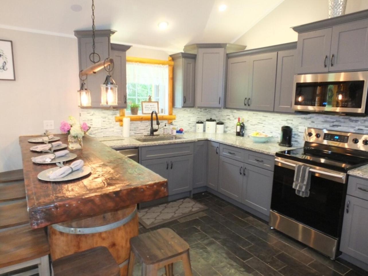 New! La Maison Malabar - Gorgeous Luxury Cabin!