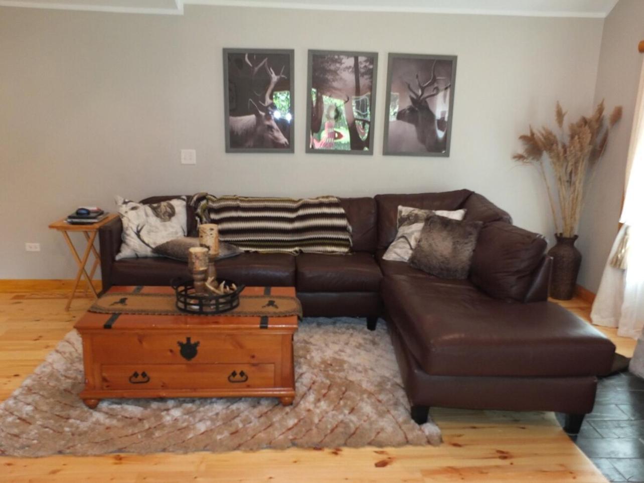 New! La Maison Malabar - Gorgeous Luxury Cabin! Holiday home